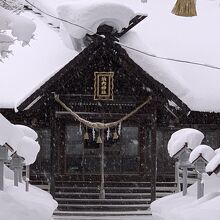 納内神社