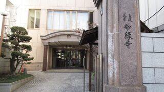 境内に 井戸｢夜寉井｣跡 あります