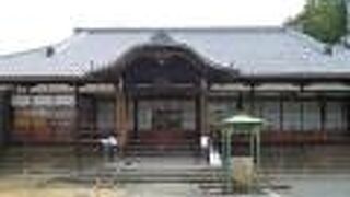 仏像のオーケストラがある即成院