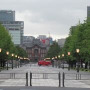 東京駅から皇居へ
