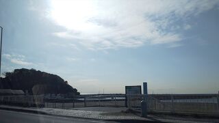 江ノ島近くのビーチ