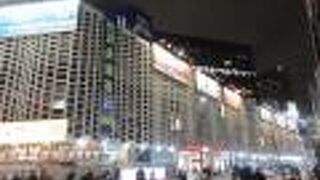 昔ながらの肩ひじ張らない昭和のコミュニケーションが生きている貴重な場所。