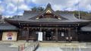 本宮山の山麓に鎮座す里宮を参拝しました。