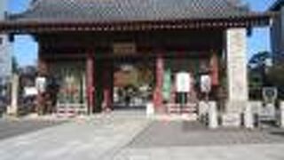 お庭も立派です