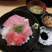 長浜市場会館の魚がしで海鮮丼モーニングなり