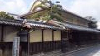 「竹原町並み保存地区」の代表的な商家の1つ