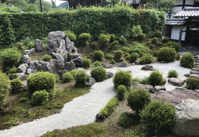 それぞれ趣が異なる４つの庭園