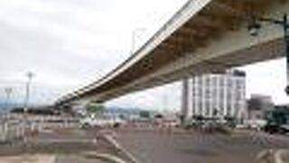 ともえ大橋は通称で、正式には函館湾岸大橋