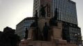 鹿児島中央駅の前