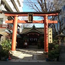 三崎稲荷神社