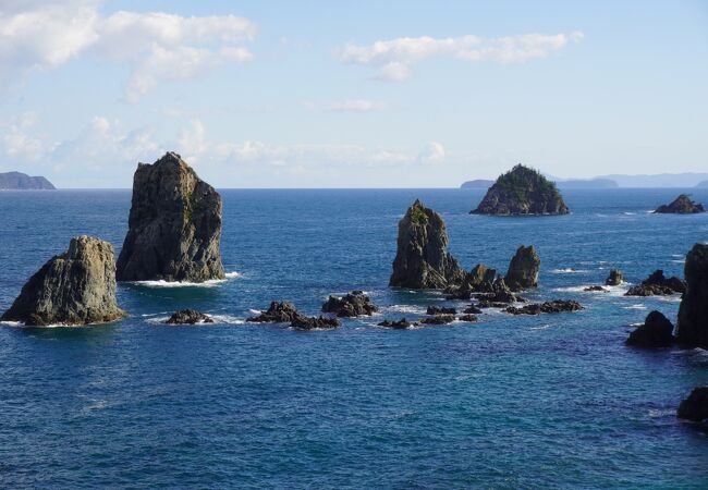 青海島自然研究路でも一番の見どころ