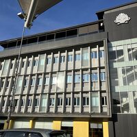 外観（バス停側）