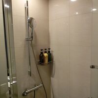 シャワーブース