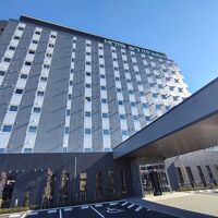 10階建て、部屋数200室