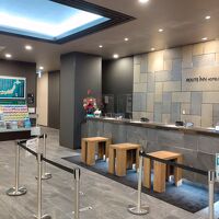 広々、爽やかなロビー