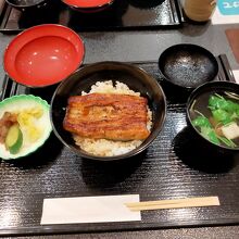 うなぎ新川 イオンタウン成田富里店