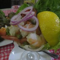 ...シュリンプ・カクテル、それに…、