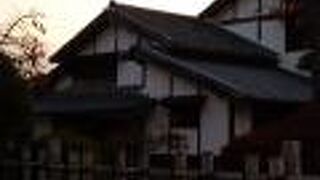 武家屋敷としても貴重な建物