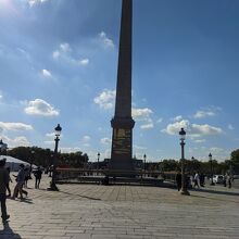 エジプトから送られたオベリスク