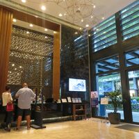 フロント周辺もシンプルでモダンなデザイン