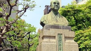 東京市神田区の発展に尽くした実業家