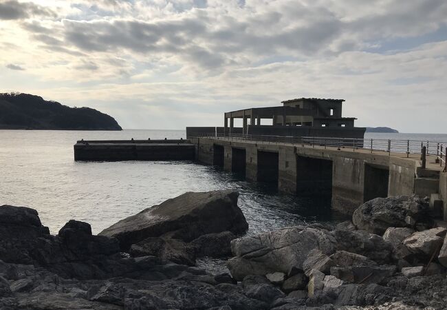 大津島：第二次世界大戦末期の特攻兵器人間魚雷「回天」の島