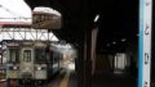 普通列車の本数には注意。