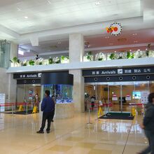 １階　到着フロアー