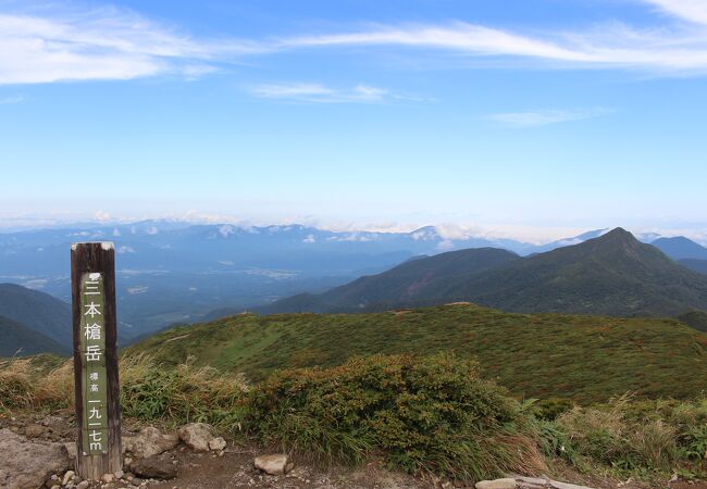 晴れ予報でしたが残念なことに曇天でした。でも景色はよかったです。