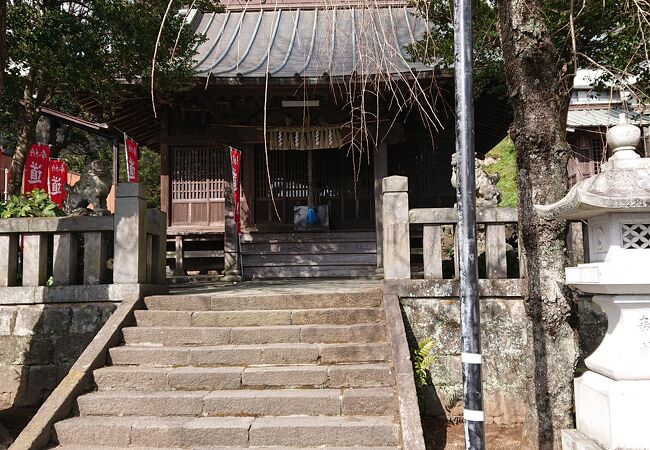 寺山神社