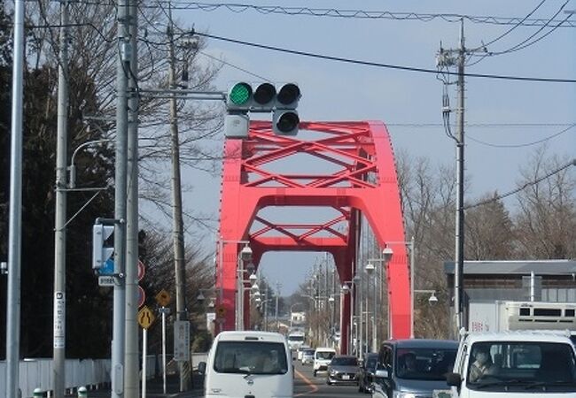 芹沢陸橋