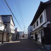 福岡藩領の最西端に位置する宿場