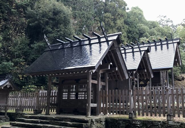 ただならぬ空気感