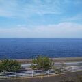 瀬戸内海の景色が美しい旧線は「愛ある伊予灘線」として人気です