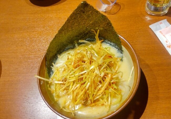 江戸NORENの味噌ラーメン