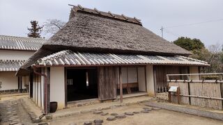 岩崎彌太郎の生家でなければ特徴のない家