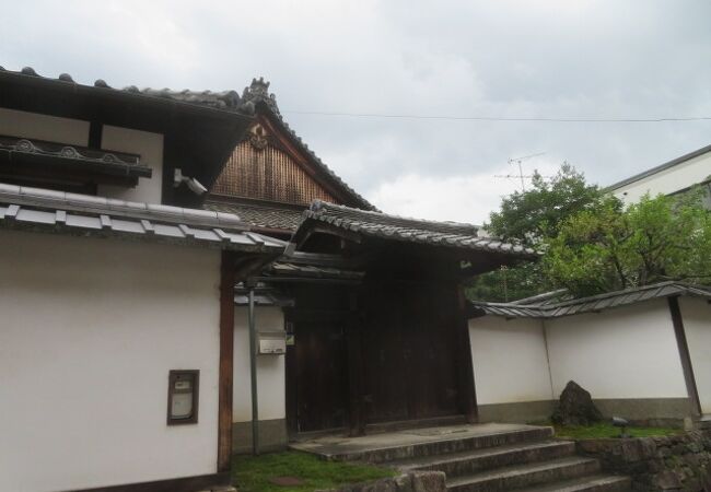 非公開の寺院です