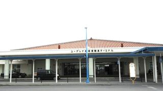 石垣島の離島への観光の拠点、空港バスの着く場所