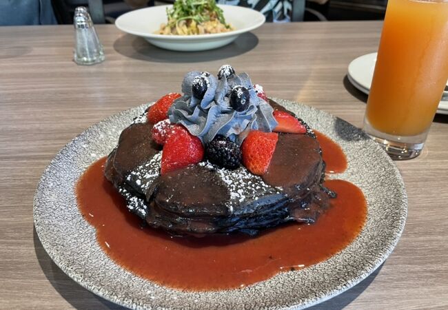 黒いパンケーキ