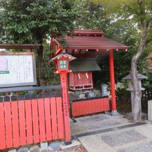 清少納言神社です