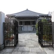 一般的な都市部のお寺