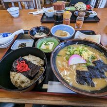 だご汁と山賊飯