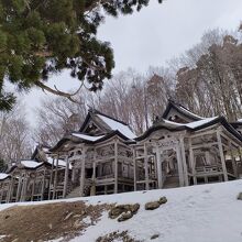 赤神神社五社堂