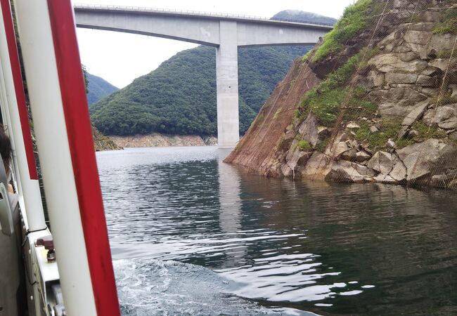 湯西川ダックツアー 水陸両用バス