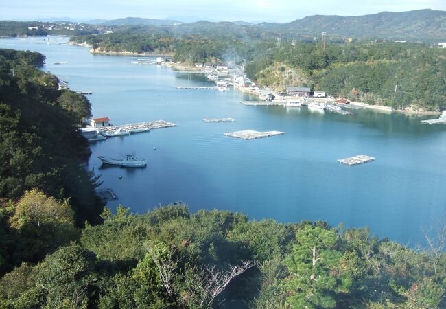 波穏やかなリアス式海岸