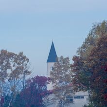 「夕焼けの塔」と同じ場所で