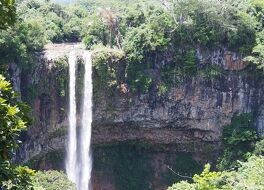 シャマレルの滝