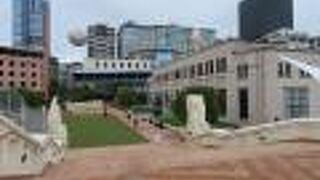 シビック スクエア