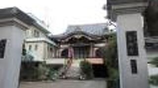 かっぱ橋本通り沿い