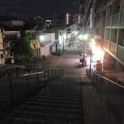 夜はちょっと足元に注意